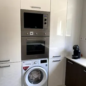  Apartamento T2 Alvalade Em 3 Pessoas